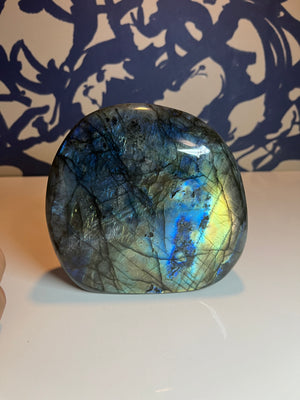 Labradorite Form