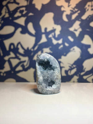 Celestite Form Lg