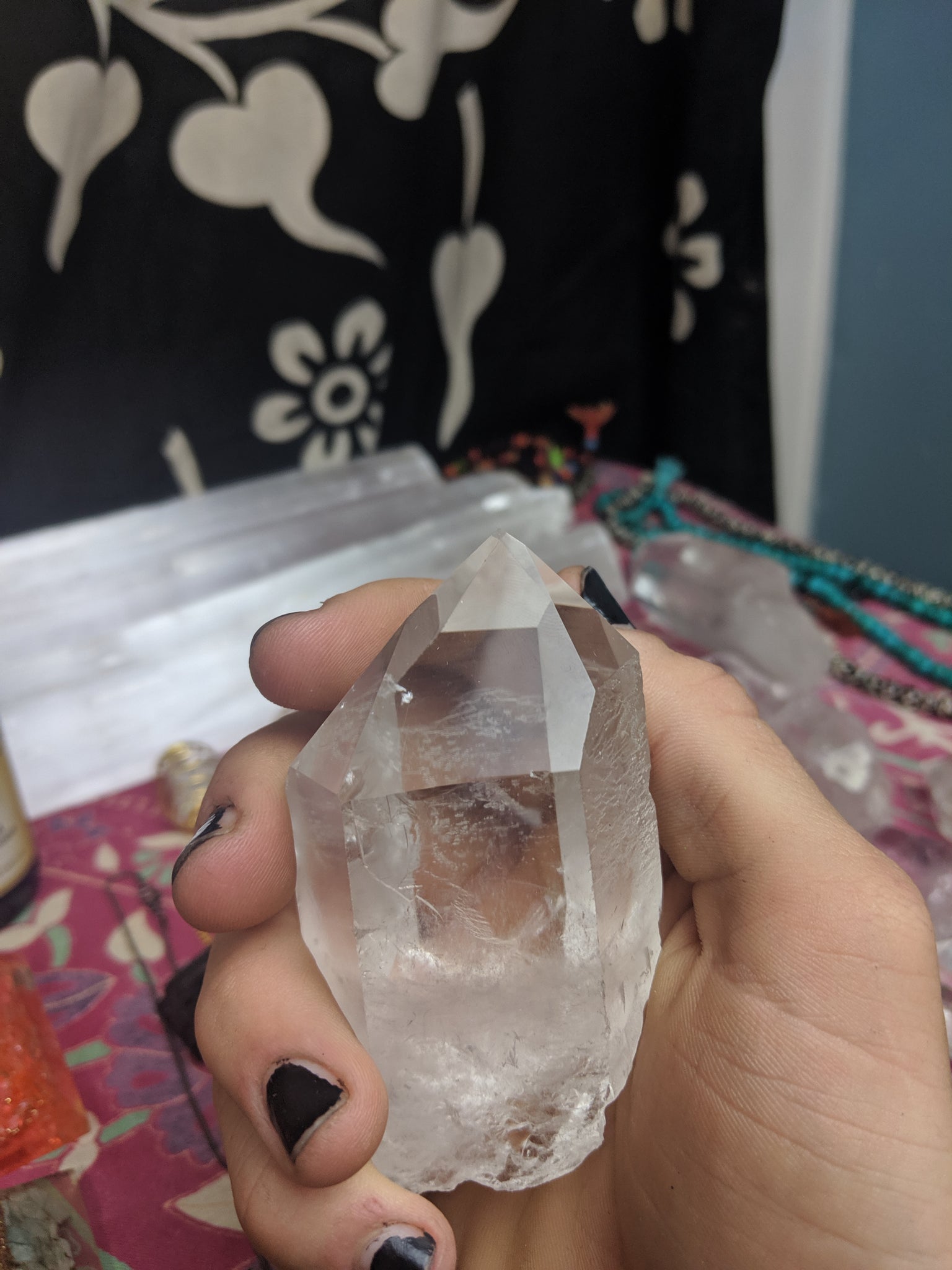 Lg Quartz Crystal