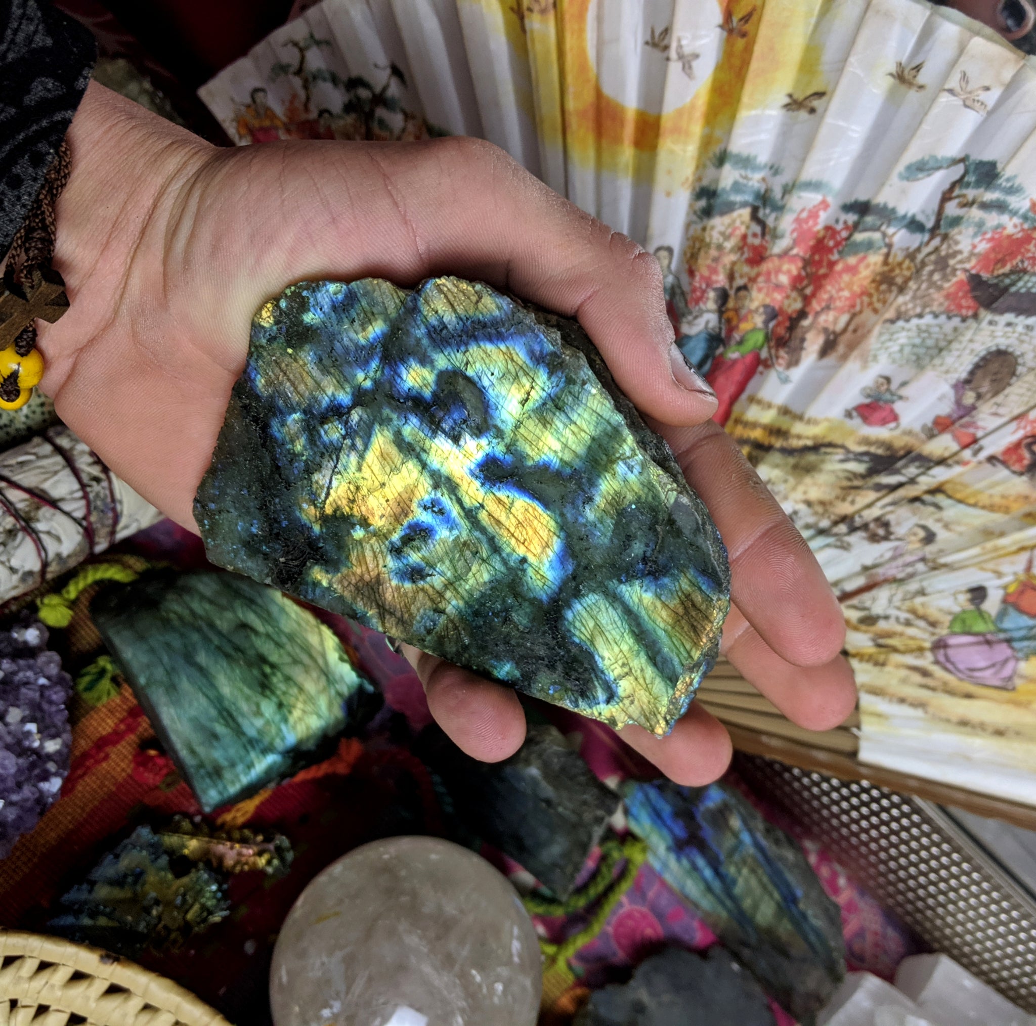 Rough Lg Labradorite