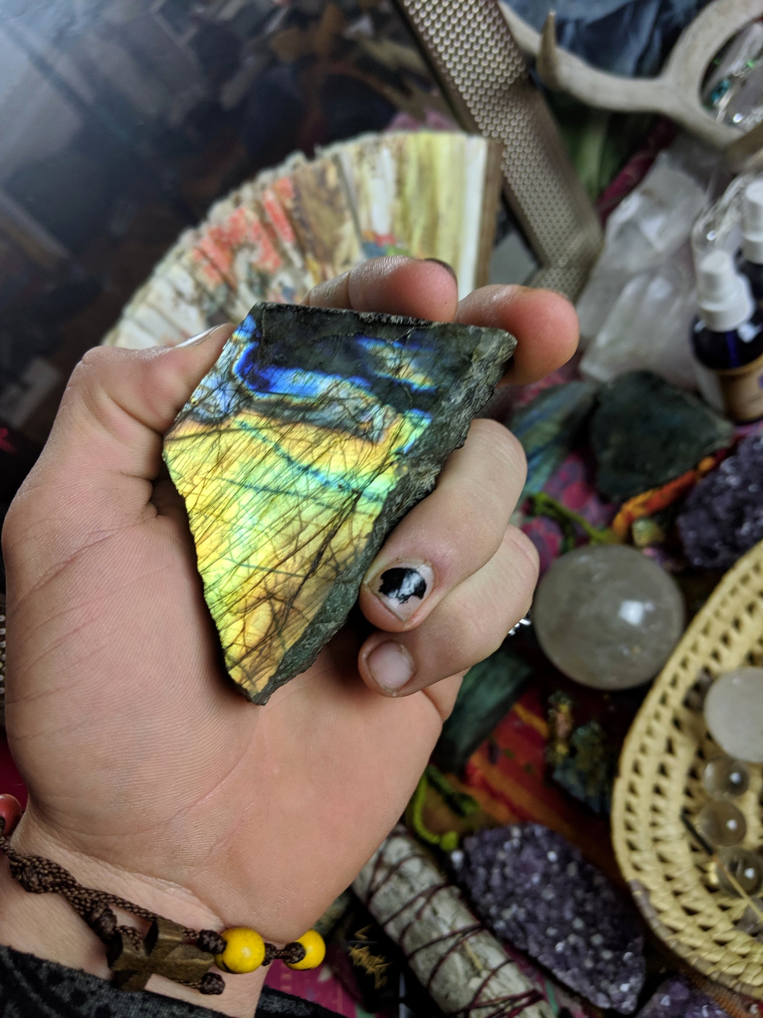 Rough Lg Labradorite